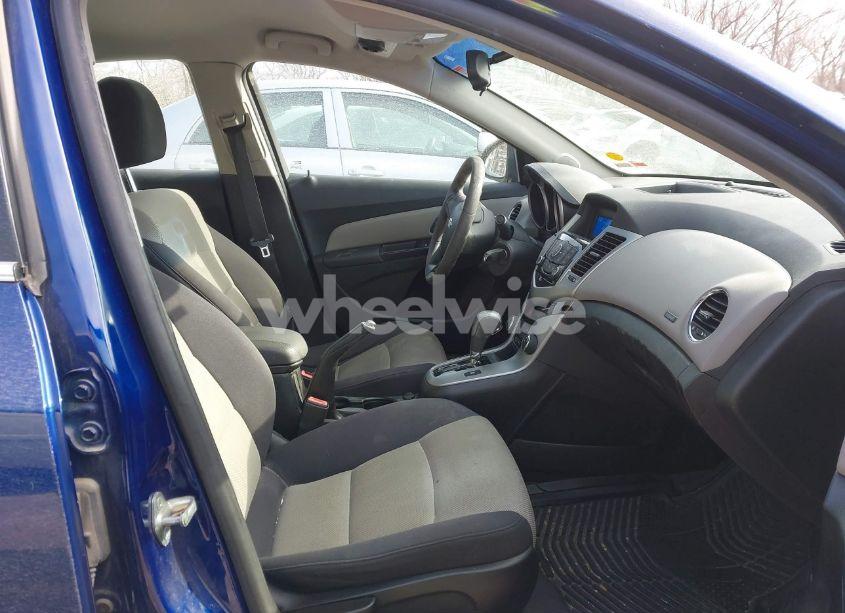 Photo 5 of 2012 Chevrolet Cruze LS (VIN 1G1PC5SHXC7331503)