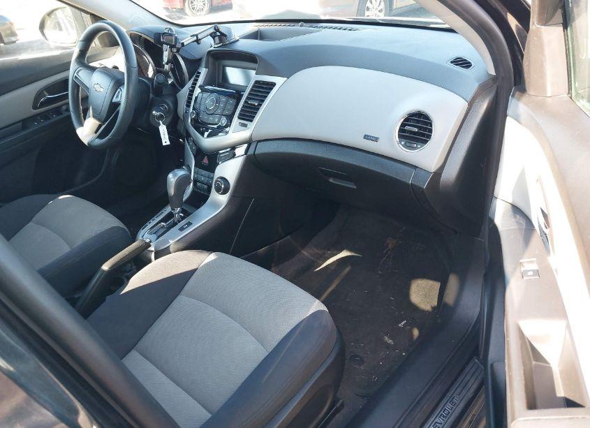 Photo 5 of 2012 Chevrolet Cruze LS (VIN 1G1PC5SHXC7355302)