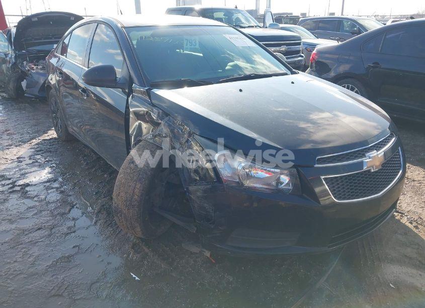 2012 Chevrolet Cruze LS (VIN 1G1PC5SHXC7356644) main photo