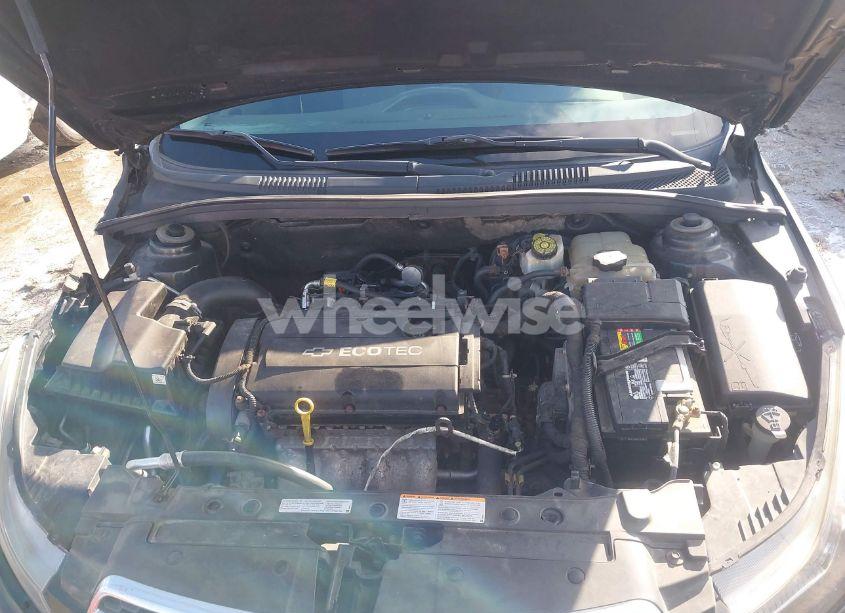 Photo 10 of 2012 Chevrolet Cruze LS (VIN 1G1PC5SHXC7356644)