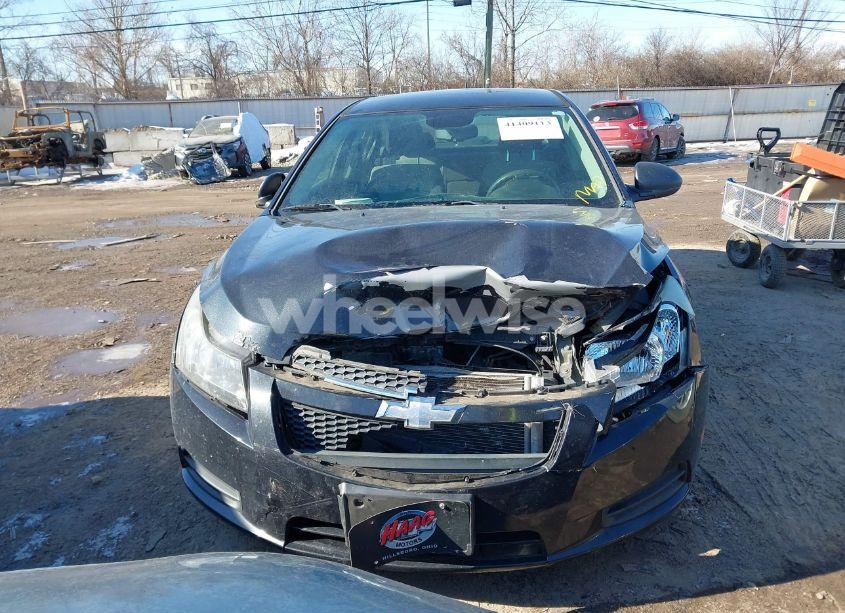 Photo 12 of 2012 Chevrolet Cruze LS (VIN 1G1PC5SHXC7380751)