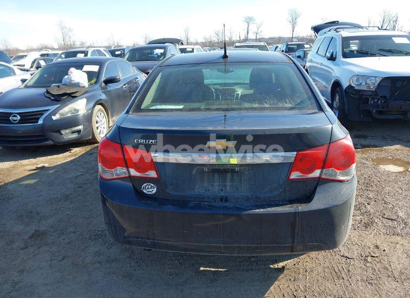 Photo 16 of 2012 Chevrolet Cruze LS (VIN 1G1PC5SHXC7380751)