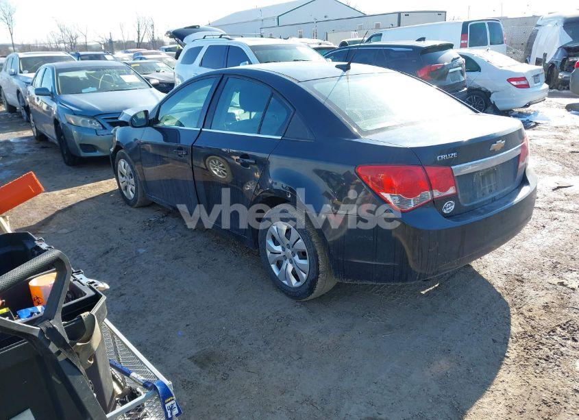 Photo 3 of 2012 Chevrolet Cruze LS (VIN 1G1PC5SHXC7380751)
