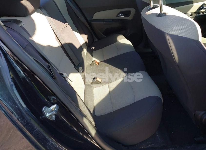 Photo 8 of 2012 Chevrolet Cruze LS (VIN 1G1PC5SHXC7380751)
