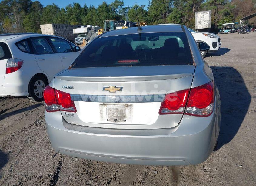Photo 16 of 2012 Chevrolet Cruze LS (VIN 1G1PC5SHXC7385643)