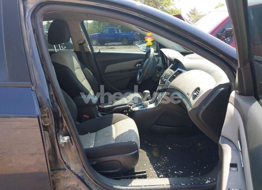 Photo 5 of 2016 Chevrolet Cruze LIMITED LS AUTO (VIN 1G1PC5SHXG7158622)