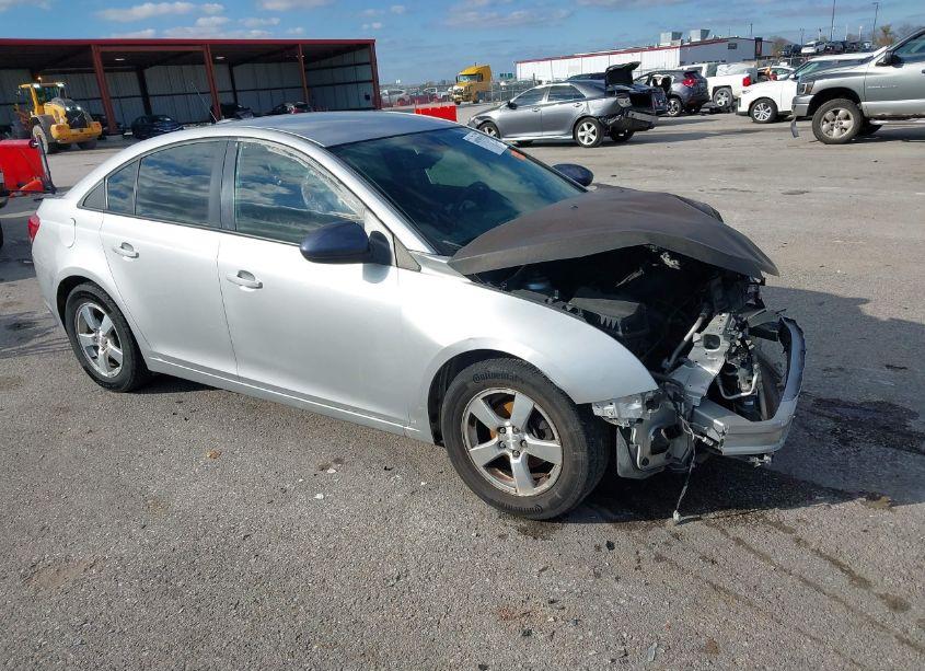 2016 Chevrolet Cruze LIMITED LS AUTO (VIN 1G1PC5SHXG7190700) main photo