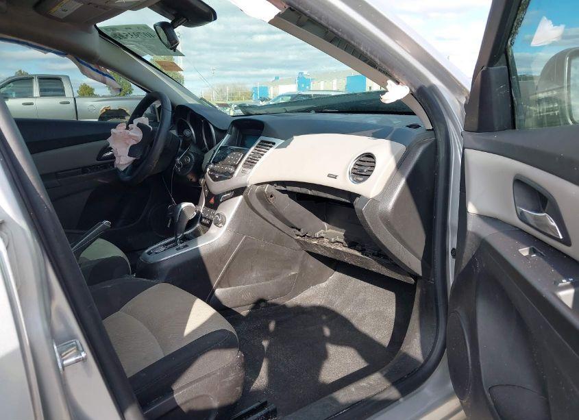 Photo 5 of 2016 Chevrolet Cruze LIMITED LS AUTO (VIN 1G1PC5SHXG7190700)