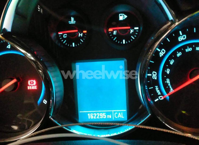 Photo 7 of 2014 Chevrolet Cruze 1LT MANUAL (VIN 1G1PD5SB2E7445989)