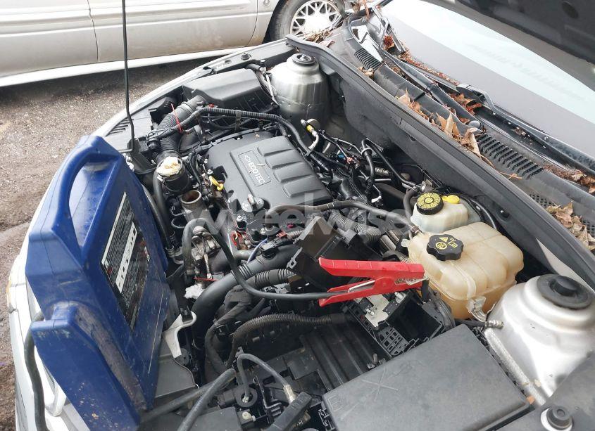 Photo 10 of 2015 Chevrolet Cruze 1LT MANUAL (VIN 1G1PD5SB2F7272119)