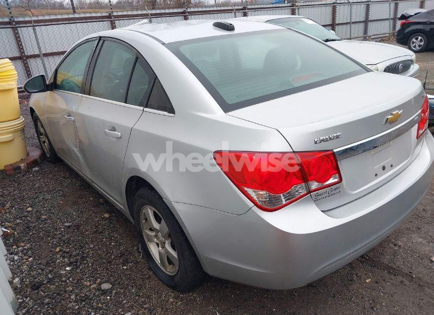 Photo 3 of 2015 Chevrolet Cruze 1LT MANUAL (VIN 1G1PD5SB2F7272119)