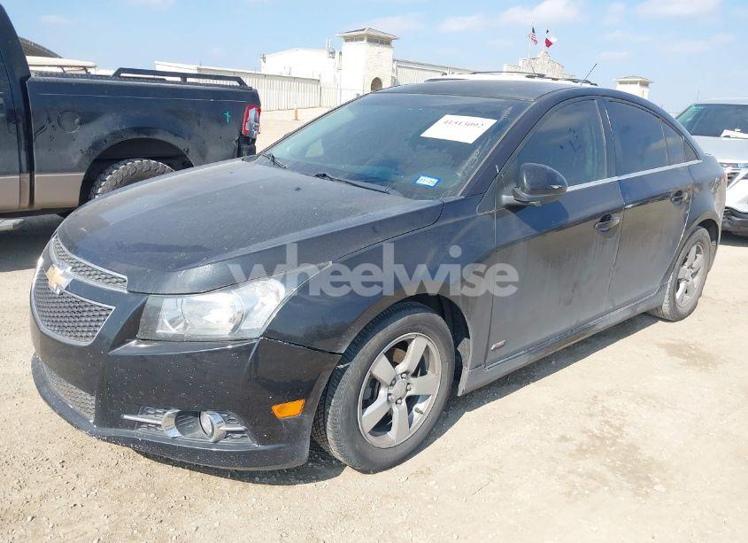 Photo 2 of 2016 Chevrolet Cruze LIMITED 1LT MANUAL (VIN 1G1PD5SB2G7116809)