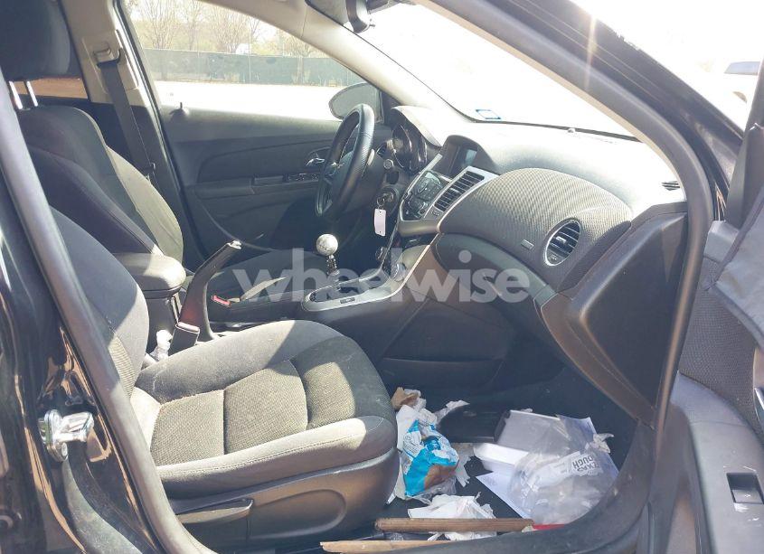 Photo 5 of 2016 Chevrolet Cruze LIMITED 1LT MANUAL (VIN 1G1PD5SB2G7116809)