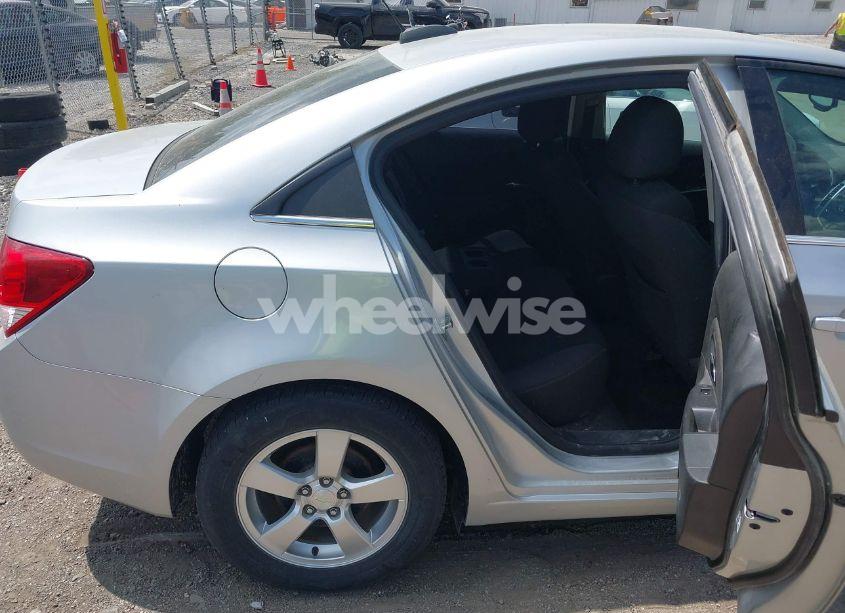 Photo 8 of 2015 Chevrolet Cruze 1LT MANUAL (VIN 1G1PD5SB4F7166030)