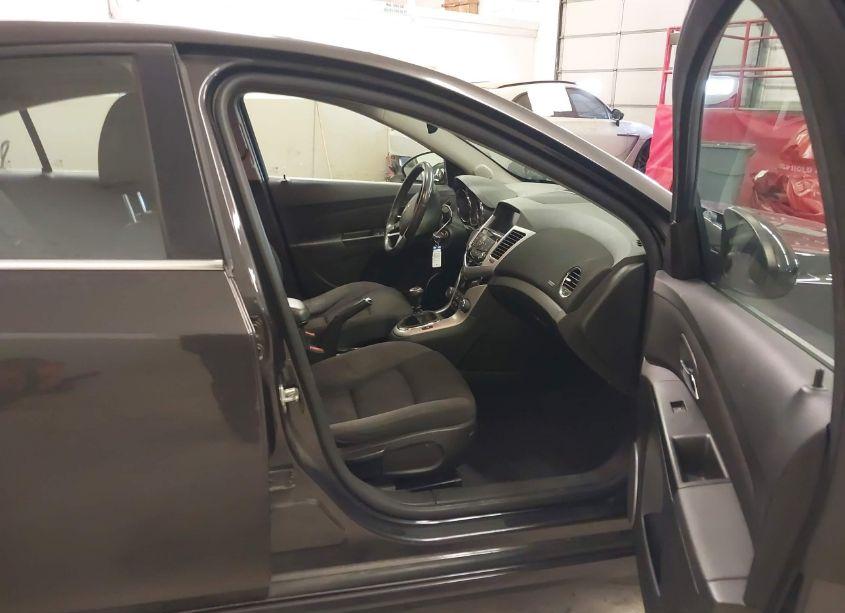 Photo 5 of 2014 Chevrolet Cruze 1LT MANUAL (VIN 1G1PD5SB5E7244748)