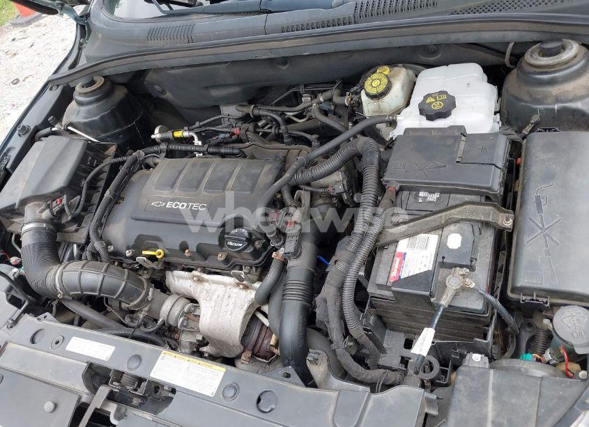 Photo 10 of 2014 Chevrolet Cruze 1LT (VIN 1G1PD5SB6E7260828)