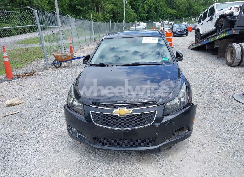 Photo 12 of 2014 Chevrolet Cruze 1LT (VIN 1G1PD5SB6E7260828)