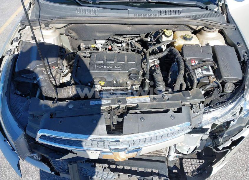 Photo 10 of 2014 Chevrolet Cruze 1LT MANUAL (VIN 1G1PD5SBXE7300571)