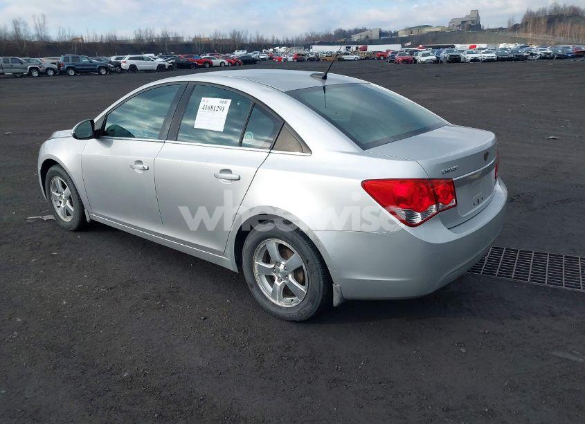Photo 3 of 2014 Chevrolet Cruze 1LT MANUAL (VIN 1G1PD5SBXE7352105)