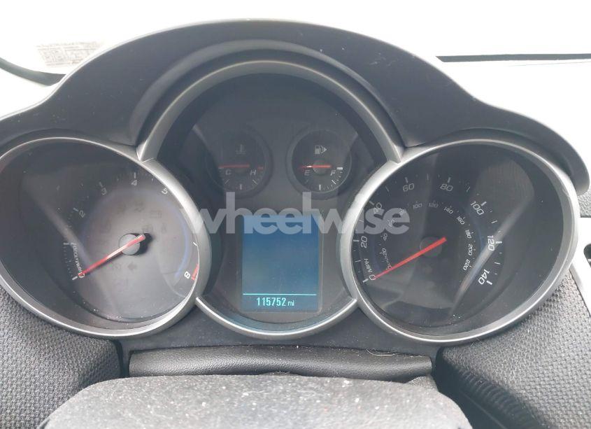 Photo 7 of 2014 Chevrolet Cruze 1LT MANUAL (VIN 1G1PD5SBXE7352105)