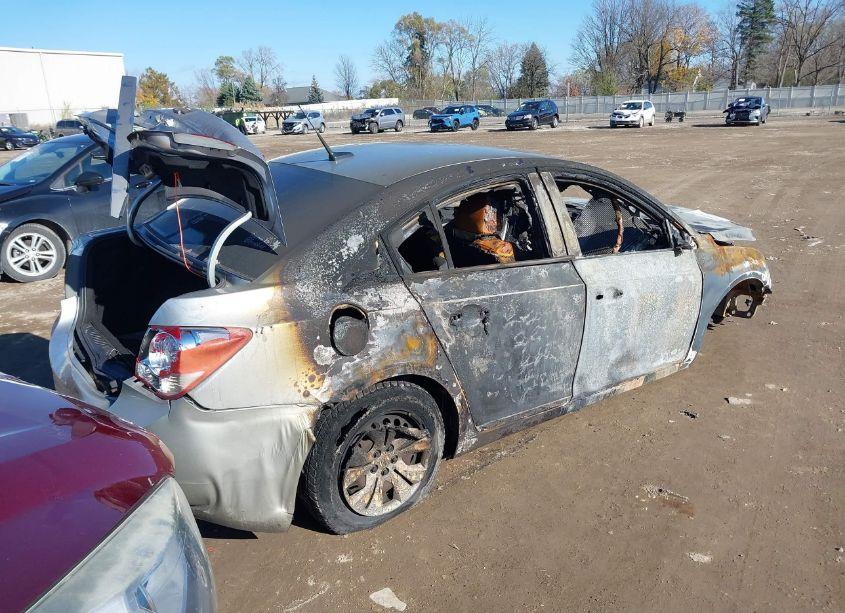 Photo 4 of 2012 Chevrolet Cruze LS (VIN 1G1PD5SH2C7105713)