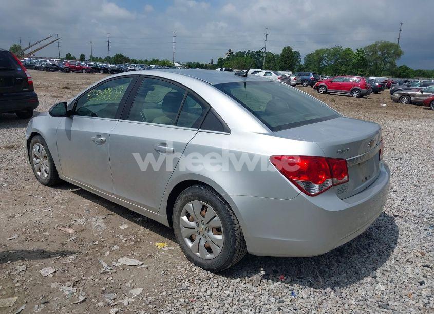 Photo 3 of 2012 Chevrolet Cruze LS (VIN 1G1PD5SH2C7230159)