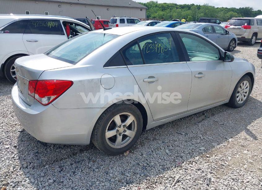 Photo 4 of 2012 Chevrolet Cruze LS (VIN 1G1PD5SH2C7230159)
