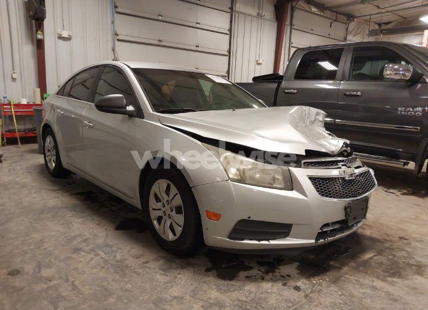 2012 Chevrolet Cruze LS (VIN 1G1PD5SH2C7284965) main photo