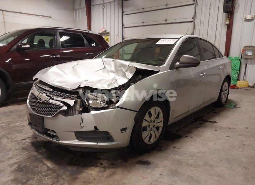Photo 2 of 2012 Chevrolet Cruze LS (VIN 1G1PD5SH2C7284965)