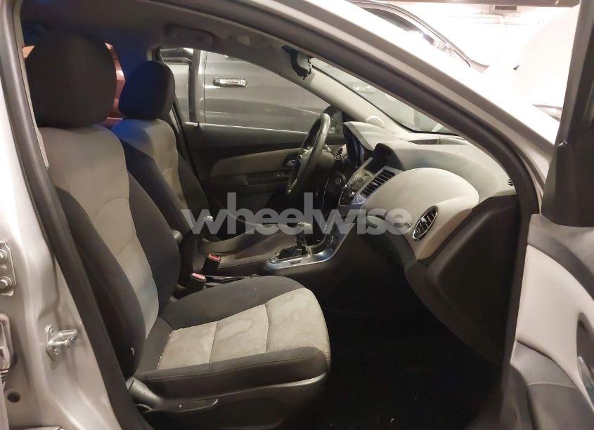Photo 5 of 2012 Chevrolet Cruze LS (VIN 1G1PD5SH2C7284965)
