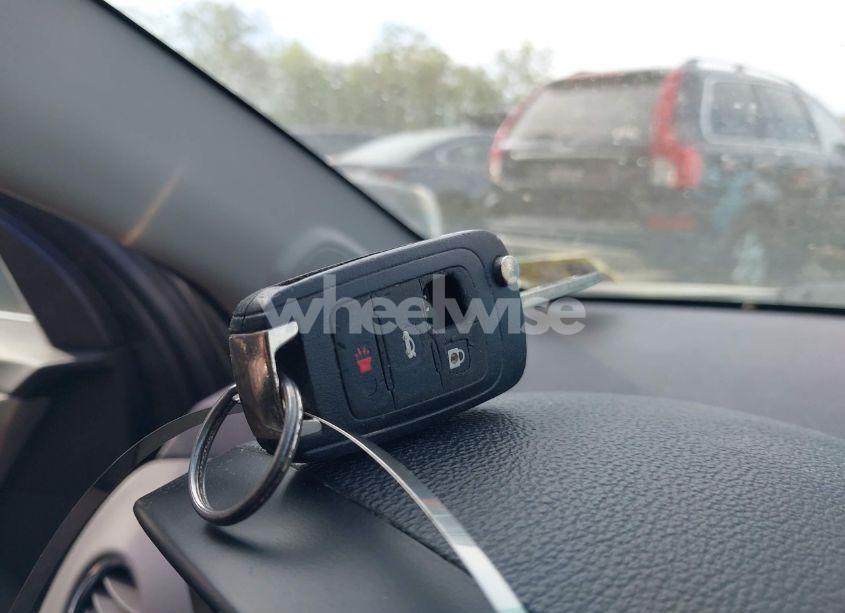 Photo 11 of 2012 Chevrolet Cruze LS (VIN 1G1PD5SH2C7344212)