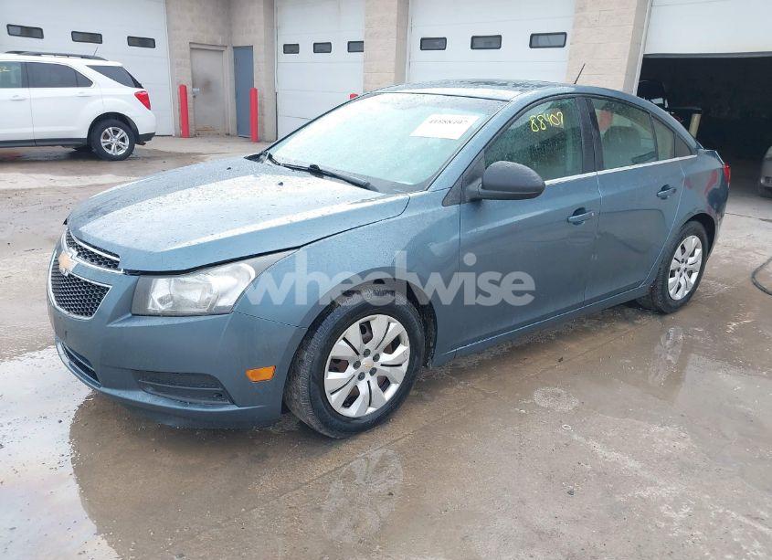 Photo 2 of 2012 Chevrolet Cruze LS (VIN 1G1PD5SH4C7242703)