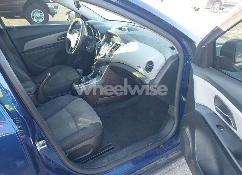 Photo 5 of 2012 Chevrolet Cruze LS (VIN 1G1PD5SH6C7273824)