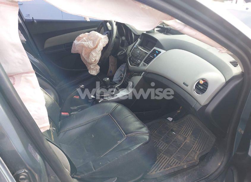Photo 5 of 2012 Chevrolet Cruze LS (VIN 1G1PD5SH6C7307132)