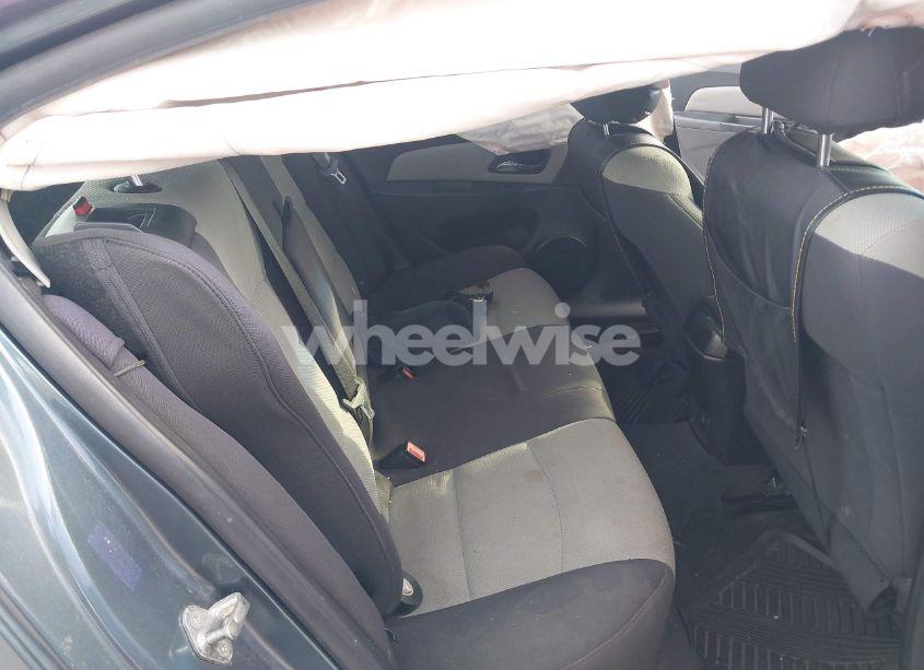 Photo 8 of 2012 Chevrolet Cruze LS (VIN 1G1PD5SH6C7307132)