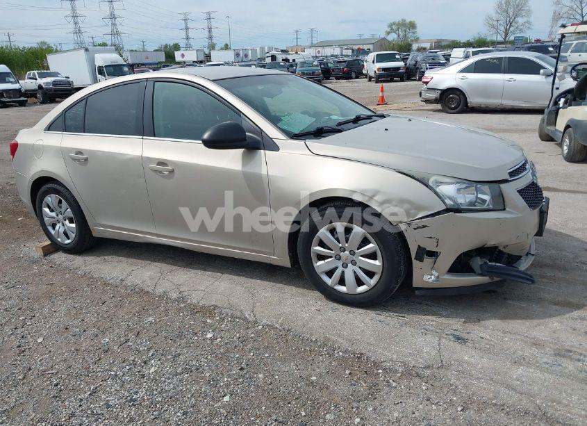 2012 Chevrolet Cruze LS (VIN 1G1PD5SH7C7101043) main photo