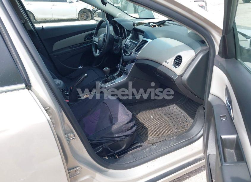 Photo 5 of 2012 Chevrolet Cruze LS (VIN 1G1PD5SH7C7101043)