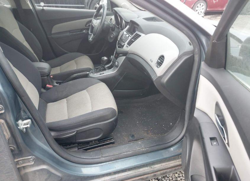 Photo 5 of 2012 Chevrolet Cruze LS (VIN 1G1PD5SH8C7333893)
