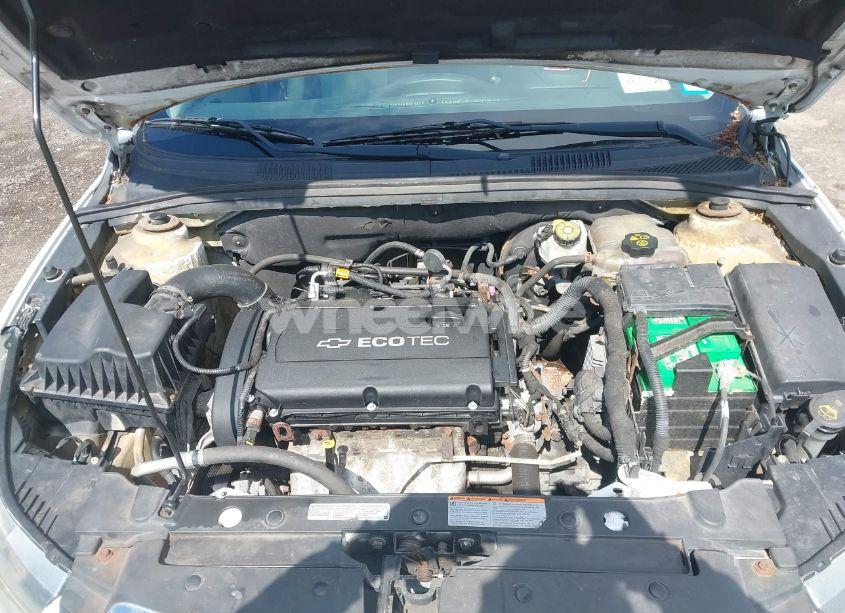 Photo 10 of 2012 Chevrolet Cruze LS (VIN 1G1PD5SH9C7163740)