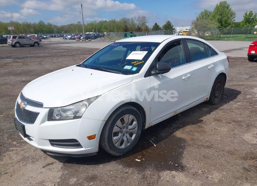 Photo 2 of 2012 Chevrolet Cruze LS (VIN 1G1PD5SH9C7163740)