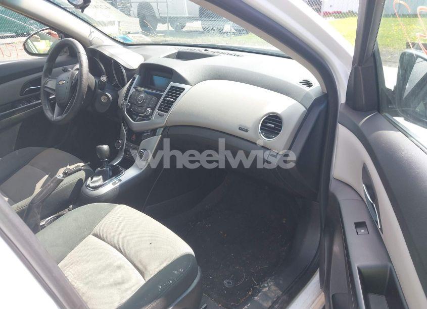 Photo 5 of 2012 Chevrolet Cruze LS (VIN 1G1PD5SH9C7163740)