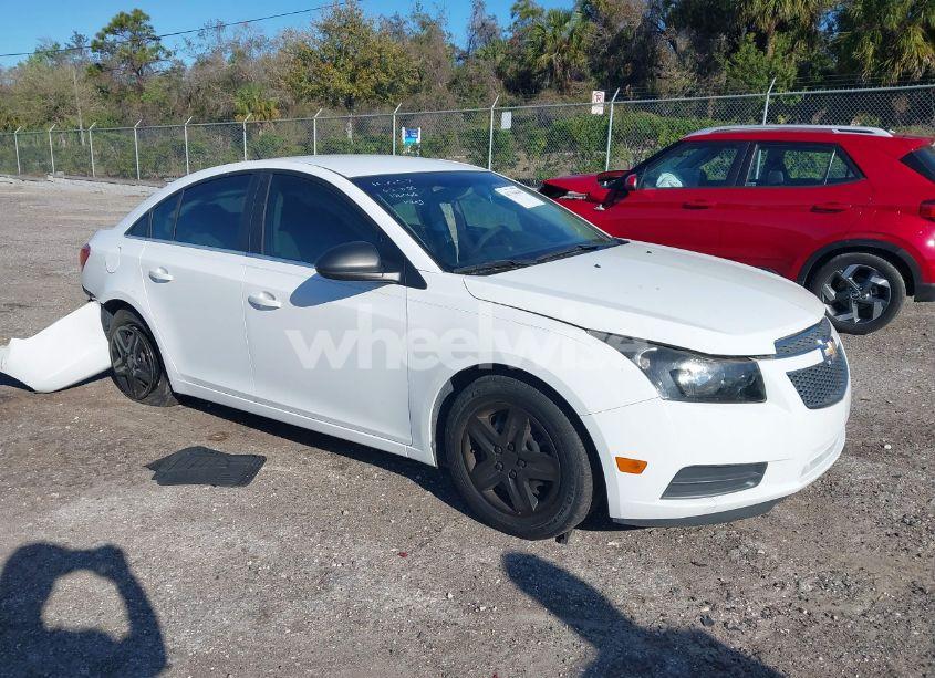 2012 Chevrolet Cruze LS (VIN 1G1PD5SH9C7212404) main photo