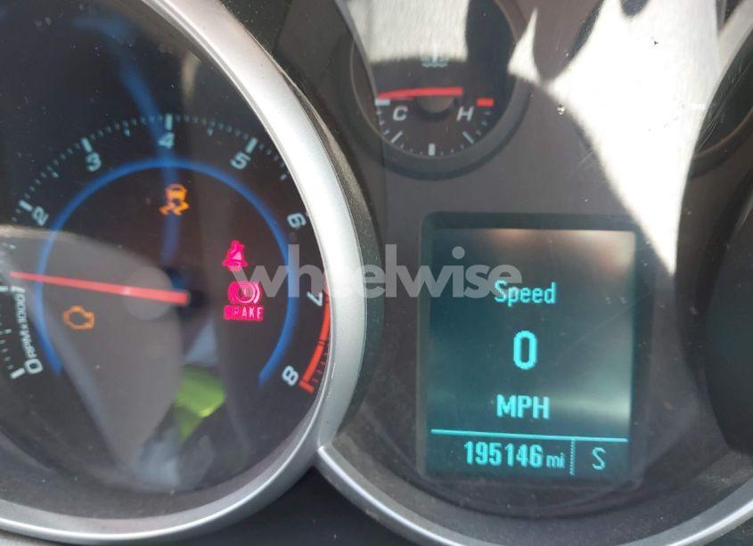 Photo 7 of 2012 Chevrolet Cruze LS (VIN 1G1PD5SHXC7259280)