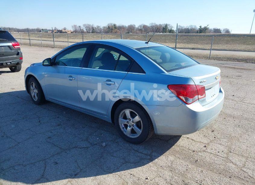 Photo 3 of 2011 Chevrolet Cruze LT (VIN 1G1PE5S91B7282077)