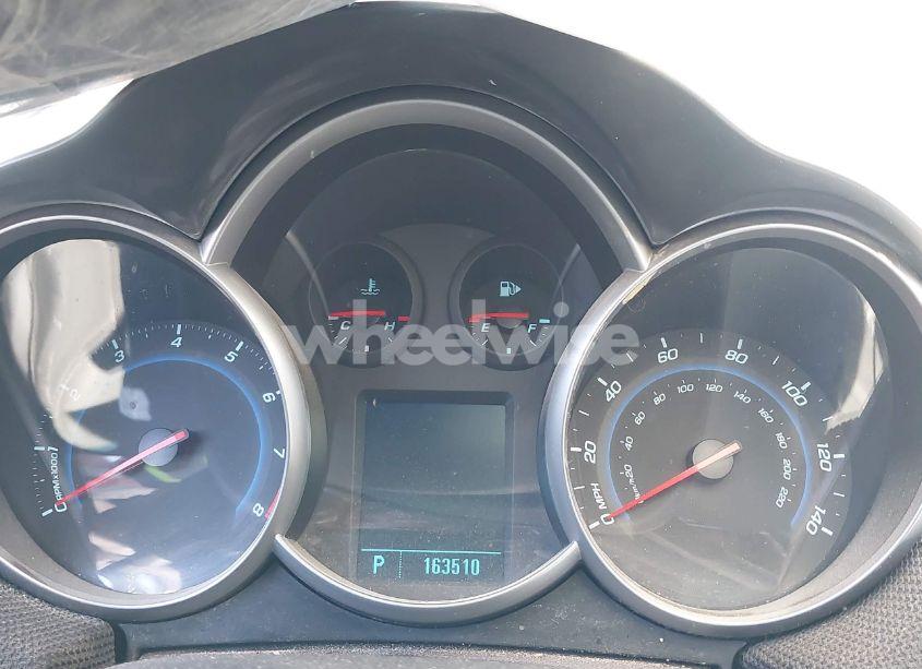 Photo 7 of 2011 Chevrolet Cruze LT (VIN 1G1PE5S93B7193952)