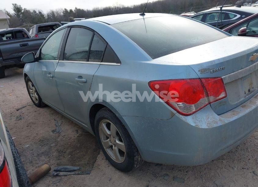 Photo 3 of 2011 Chevrolet Cruze LT (VIN 1G1PE5S93B7195717)