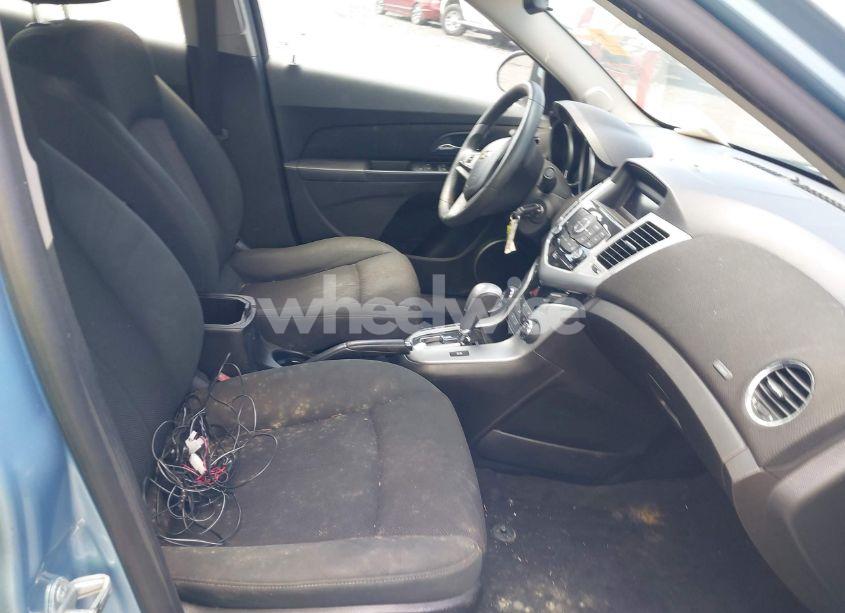 Photo 5 of 2011 Chevrolet Cruze LT (VIN 1G1PE5S94B7217630)