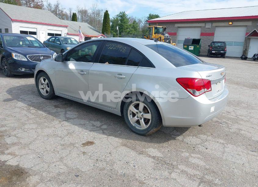 Photo 3 of 2011 Chevrolet Cruze LT (VIN 1G1PE5S95B7258378)