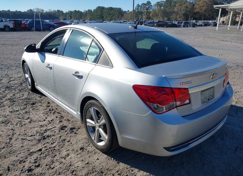 Photo 3 of 2013 Chevrolet Cruze 2LT AUTO (VIN 1G1PE5SB0D7113447)