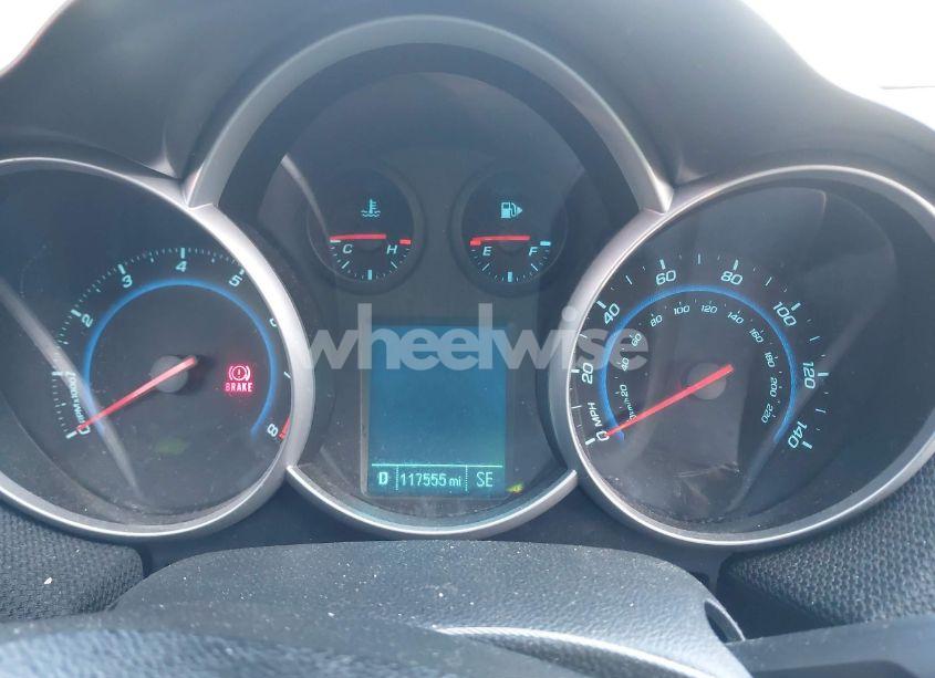 Photo 7 of 2013 Chevrolet Cruze 2LT AUTO (VIN 1G1PE5SB0D7117174)